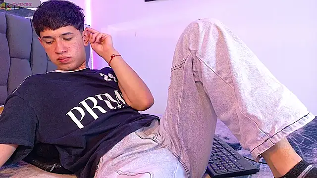 Twink_daren webcam