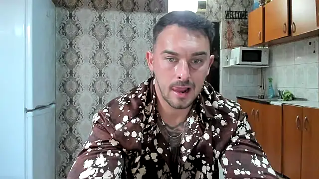 Jonmusclemaster webcam