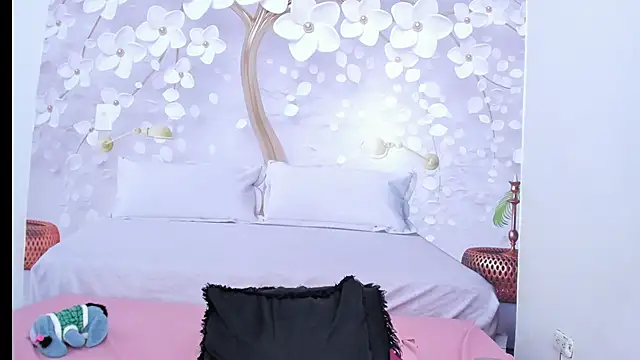 Luluu_08 webcam