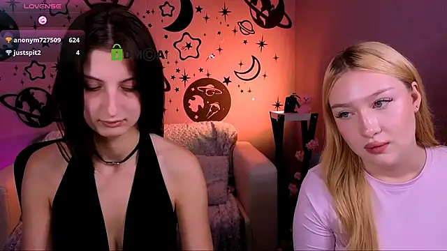 playful_sophie webcam