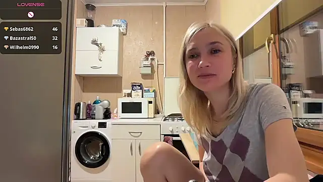 AngelJeni webcam