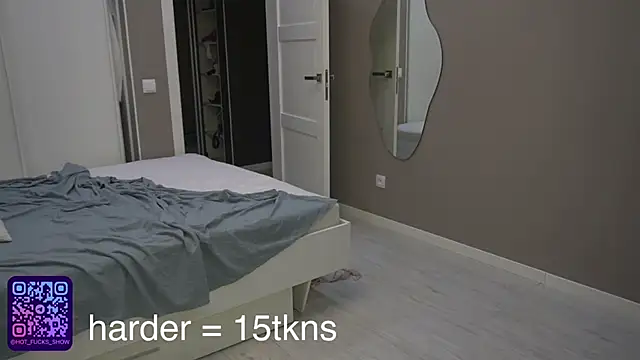 sisichki_pisichki webcam