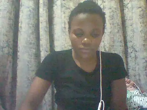tina_2030 webcam
