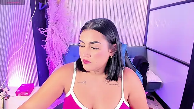 AmeliaHart_ webcam