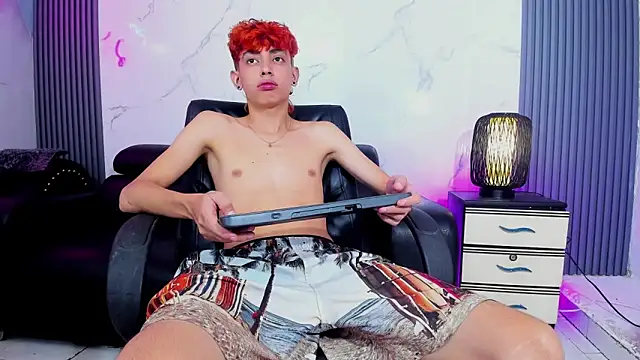 Anthony_little webcam