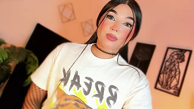 misstreslatin webcam