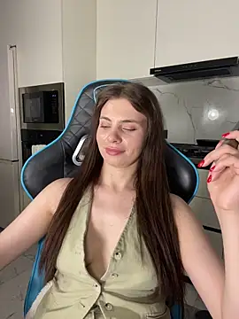 CurlyLara live sex cam