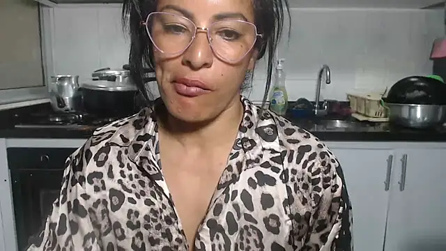 kateleyagrey webcam