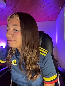 Isabella18_pink webcam