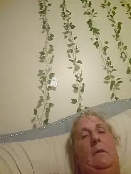 SultrySummer68 webcam