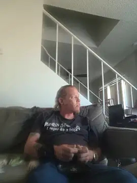 yourMasterisBored webcam