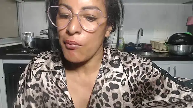 kateleyagrey webcam