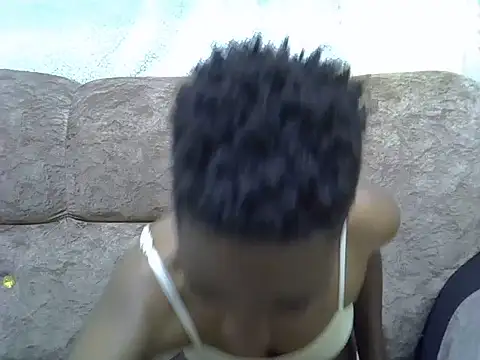 prettyy_joy webcam