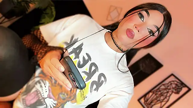 misstreslatin webcam