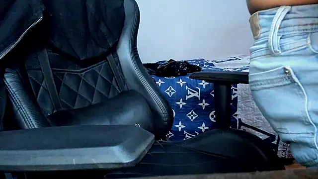 Tommy_Bred webcam