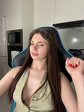 CurlyLara live sex cam