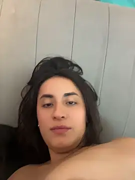 Antonella_Julieta webcam