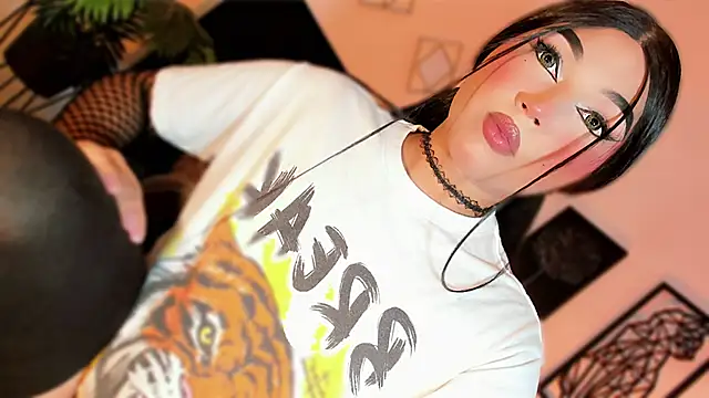misstreslatin webcam