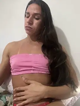 Isabelaa_ live cam on StripChat