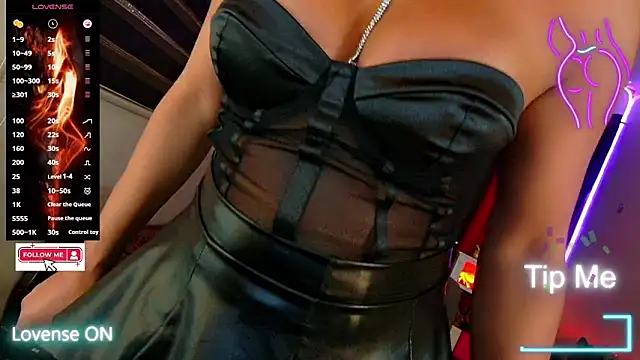 AubreySaint live cam on StripChat