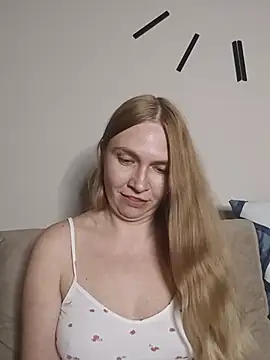 KisaVixen webcam