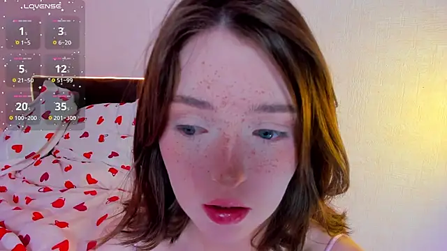 lexxxxxxi webcam
