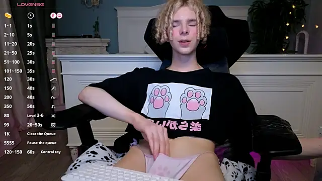 Kudi_Minnt webcam