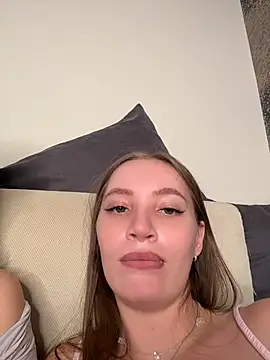 elloriah's live room