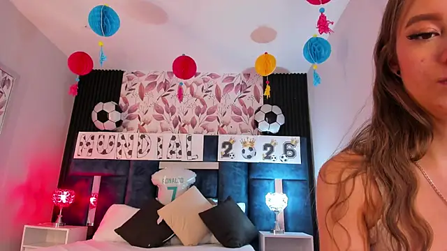 AmmyJones_ webcam