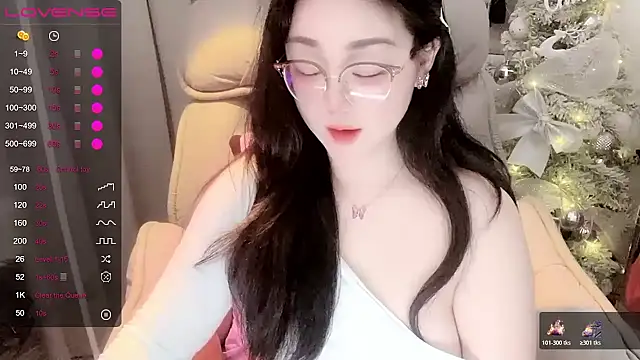 Monica-666888- webcam