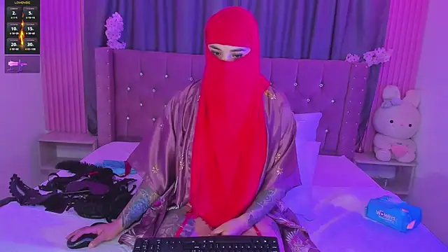 nayla-mouna (F young) - fuck pussy cum very hot