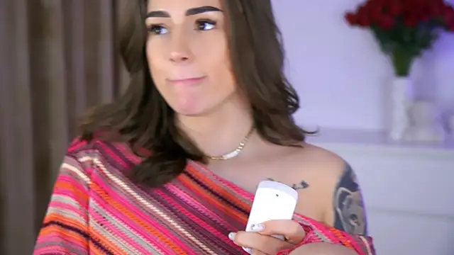 AishaSins webcam