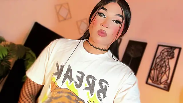 misstreslatin webcam