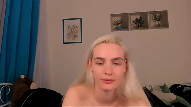 OliviaKisss webcam