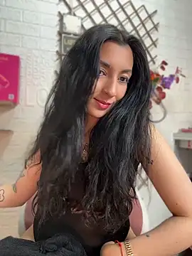 SALOME_KORLAND live cam on StripChat