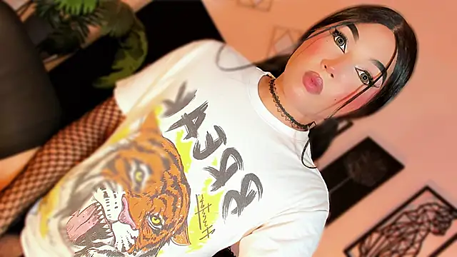 misstreslatin webcam