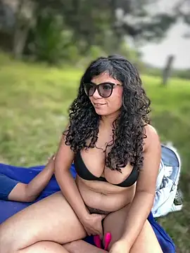 Simone_Miller webcam