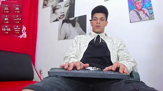 big_hot_boy_ webcam
