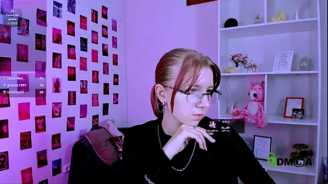 gloria_bubble webcam