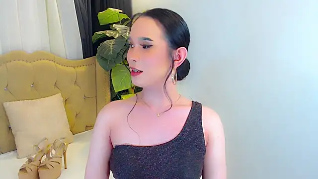 LexiLoreOnTop webcam