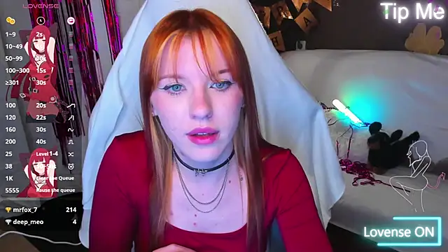 MeganNewCat webcam