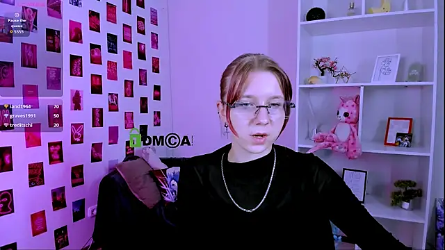 gloria_bubble webcam