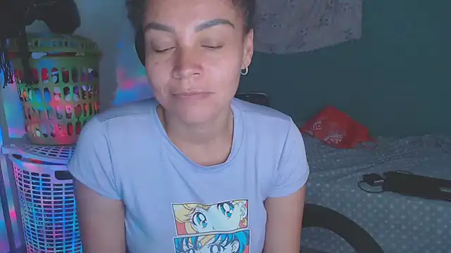 shayna_cute webcam
