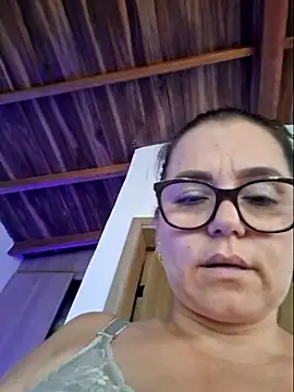 MariaPau_83 webcam