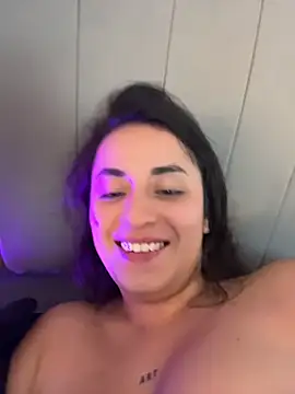 Antonella_Julieta webcam