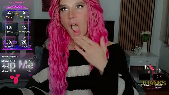 HelenSpellman webcam