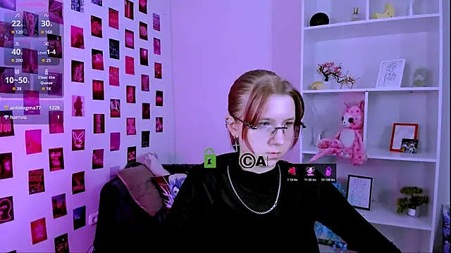 gloria_bubble webcam