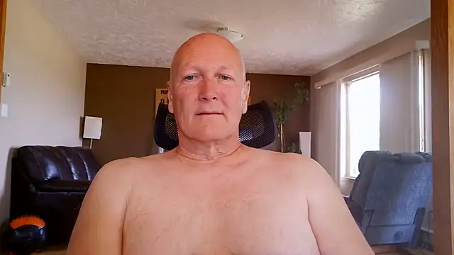 BasicAnt live cam on StripChat
