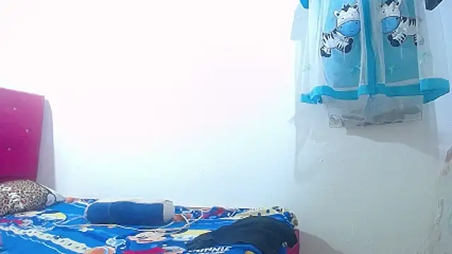 candy_dustano691 webcam