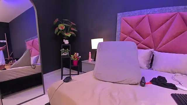 mia_milff webcam